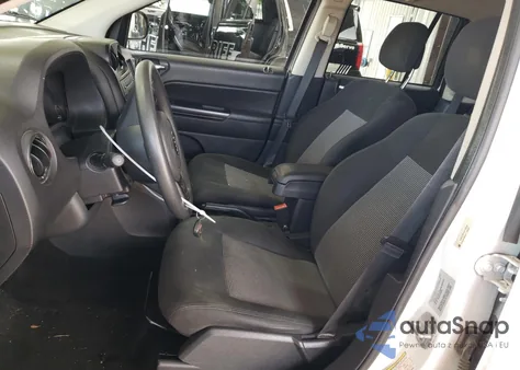 2015 Jeep Compass Sport из США, поврежденный, VIN 1C4NJDBB4FD153538